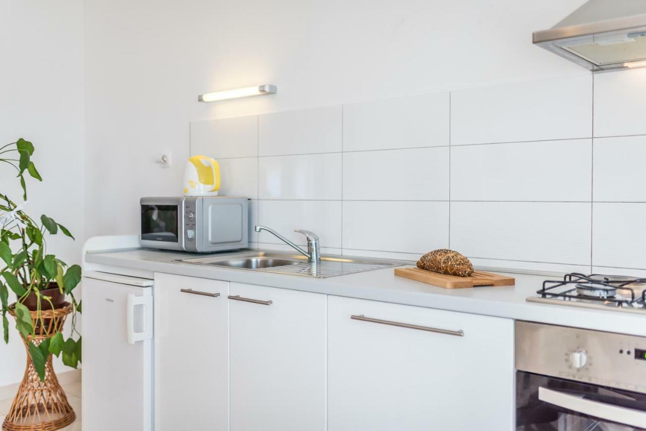 Apartment Anamarija With Sea View Sibenik Luaran gambar
