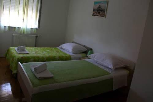 Apartment Anamarija With Sea View Sibenik Luaran gambar